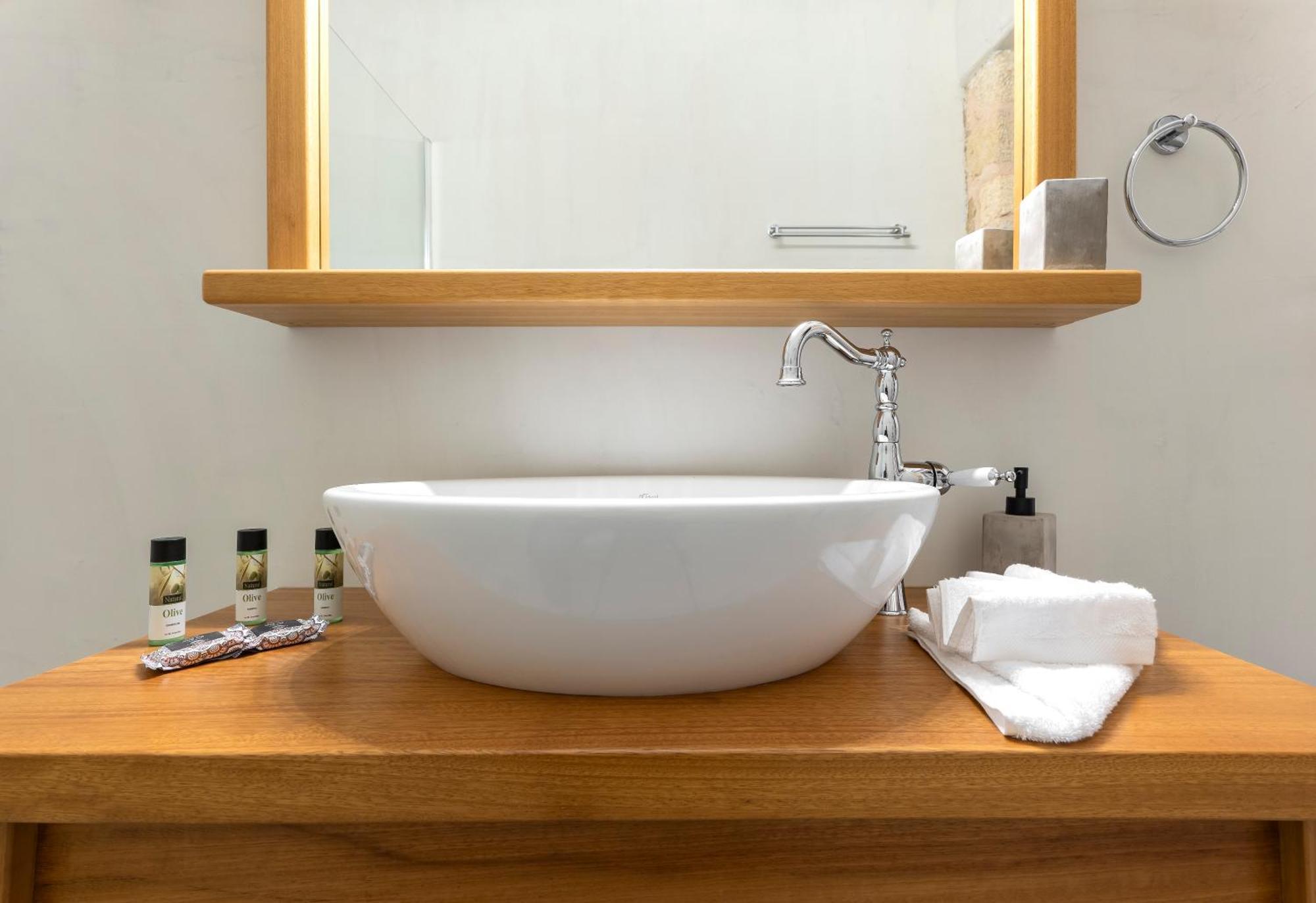 Villa Del Capo Suites Rhodes City Екстер'єр фото