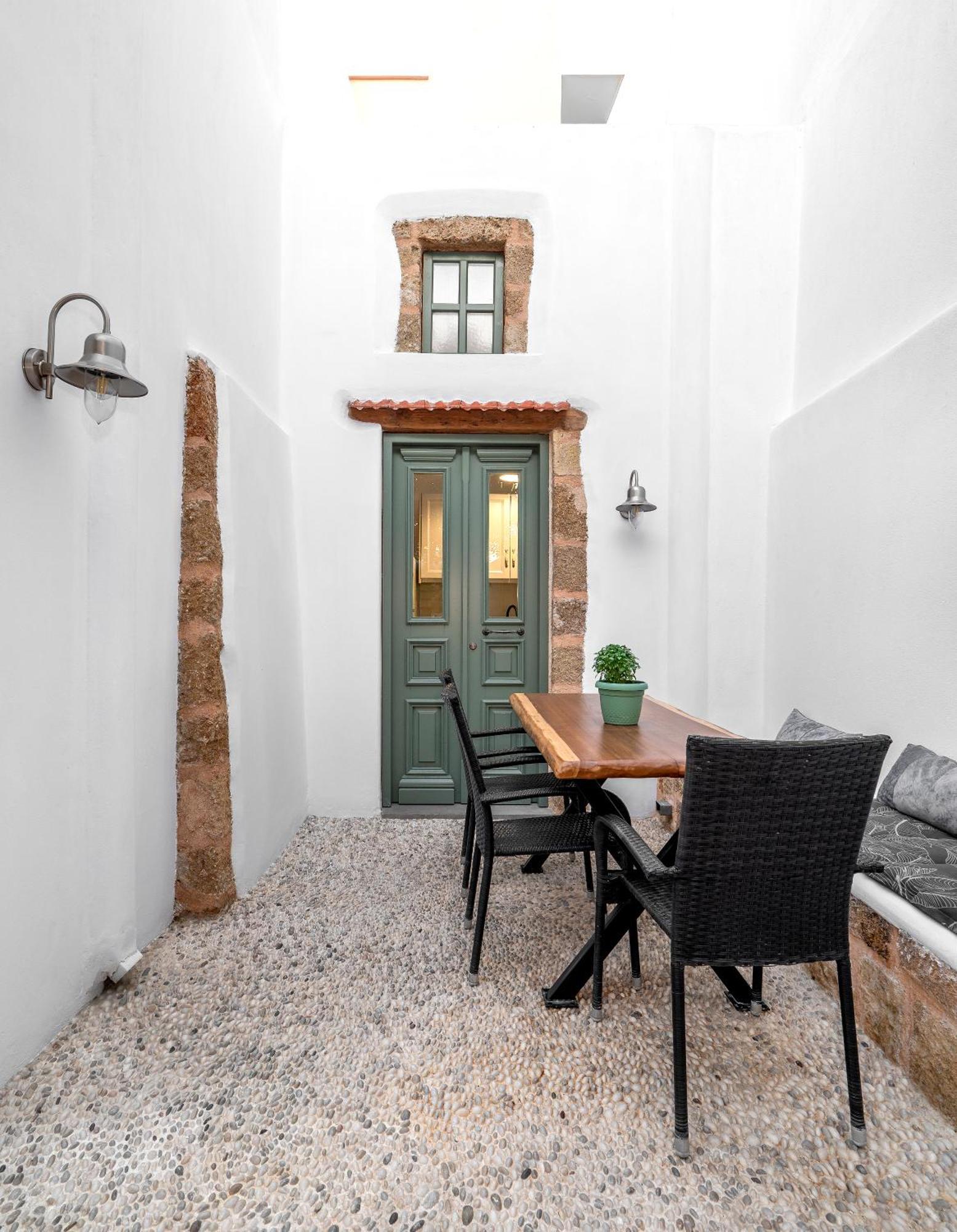 Villa Del Capo Suites Rhodes City Екстер'єр фото
