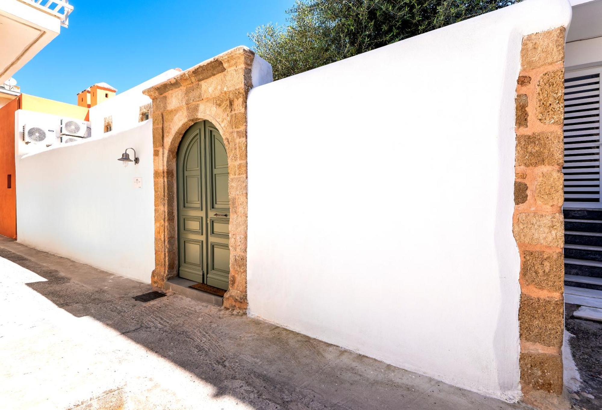 Villa Del Capo Suites Rhodes City Екстер'єр фото